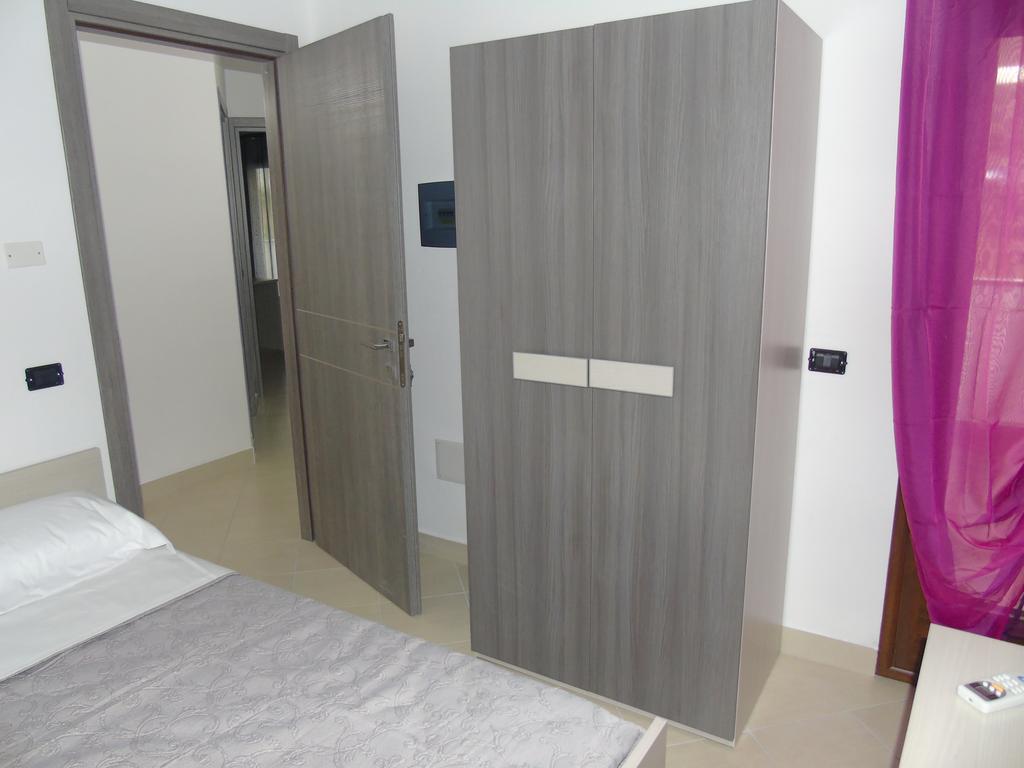 B&Birs Oliena Ruang foto